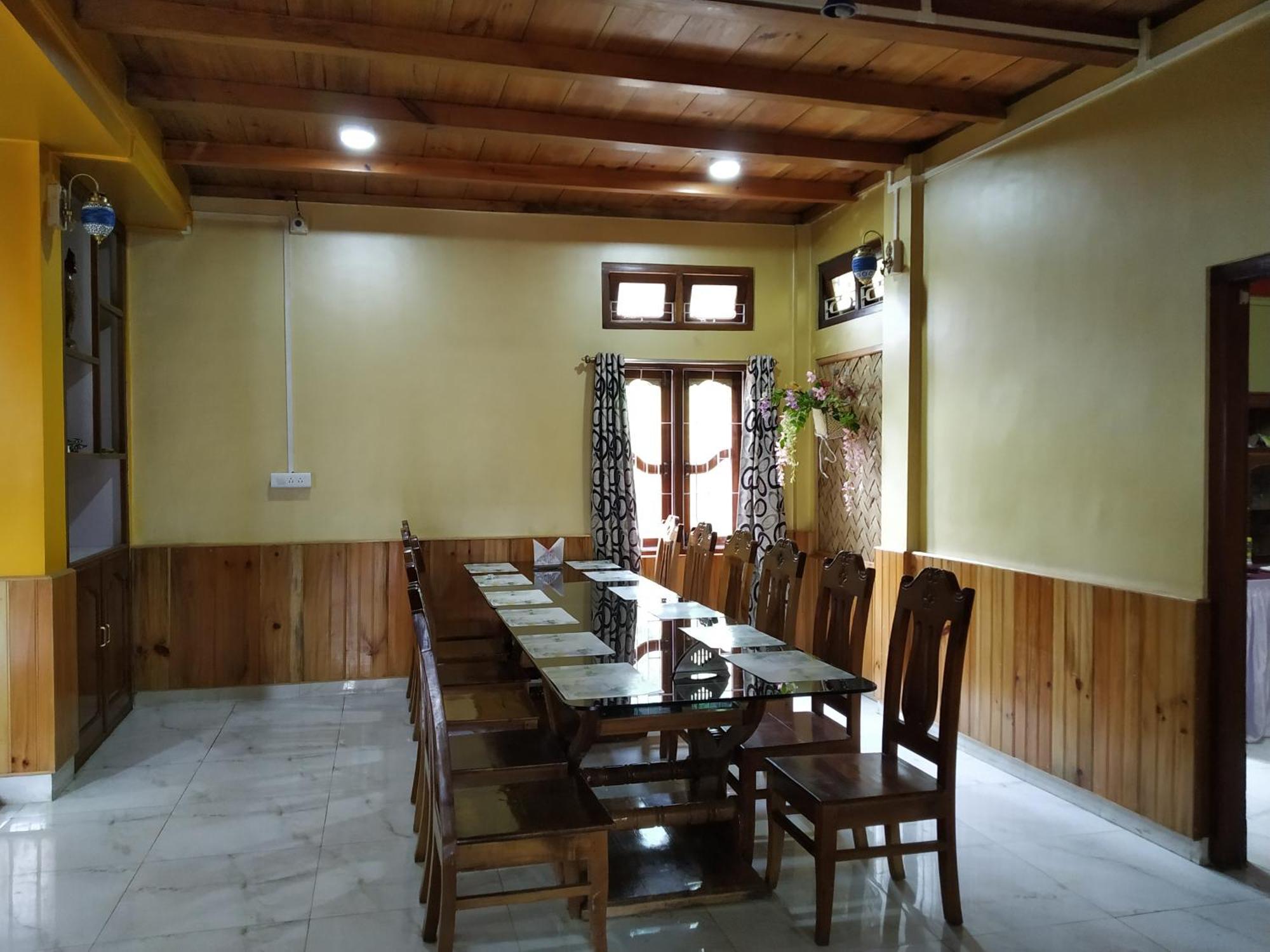 Ziro Palace Inn - A Boutique Hotel Hāpoli Exteriér fotografie